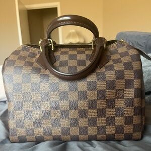 LV Damier speedy 25